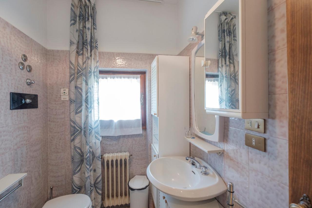 Villa Ida - 2 Bedrooms Apartment With Private Garden ซีร์มิโอเน ภายนอก รูปภาพ